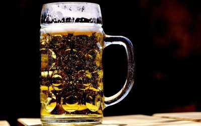 Does Drinking Beer Help With Kidney Stones? A Nutritionist Explains